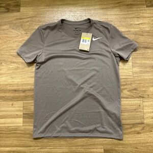 Nike tee